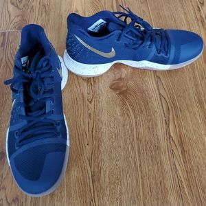 Nike Kyrie 3 Obsidian Gold bball shoes size 9